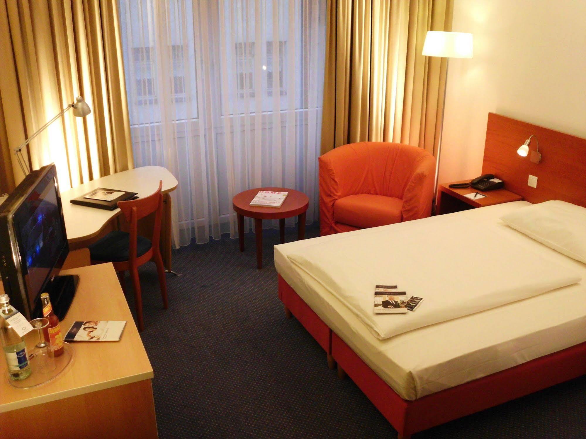 Welcome Hotel Marburg Bagian luar foto